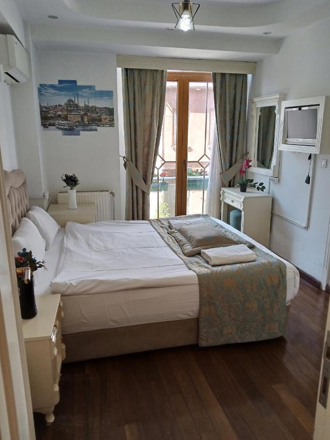 La Petite Maison Hotel Istanbul Exterior photo
