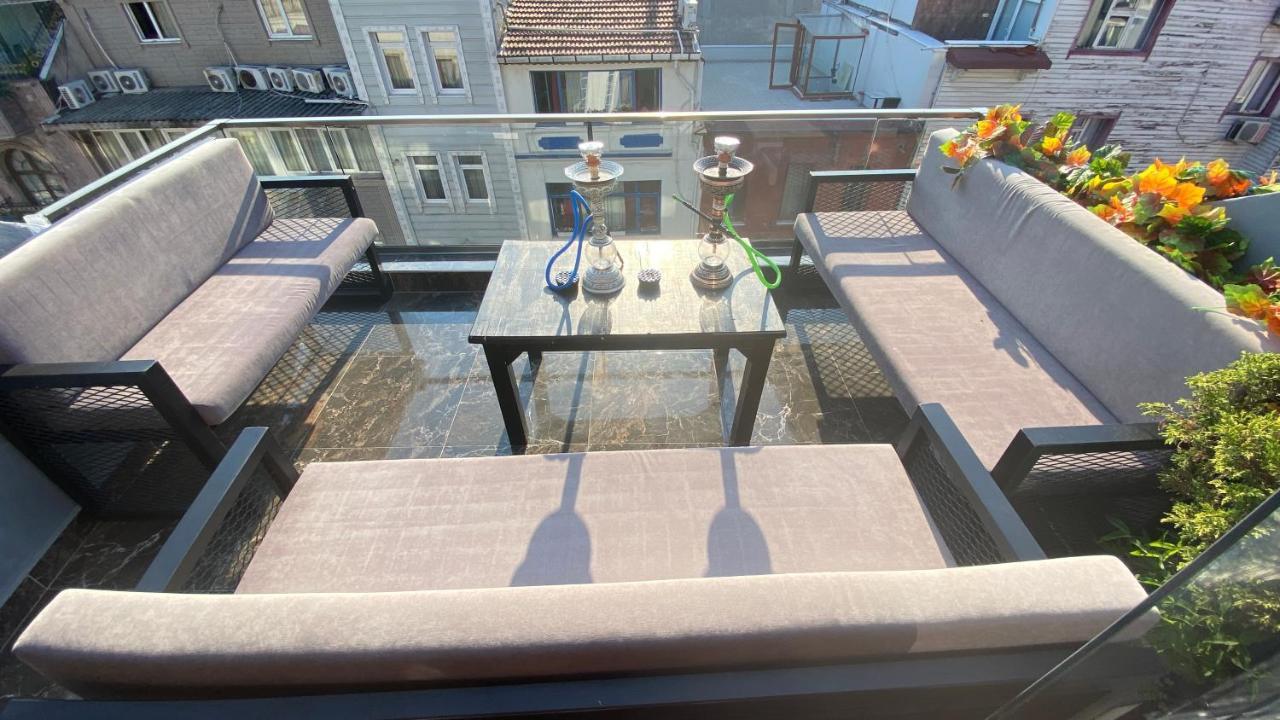 La Petite Maison Hotel Istanbul Exterior photo