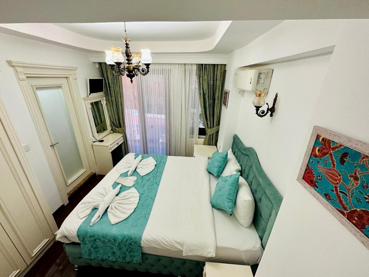 La Petite Maison Hotel Istanbul Exterior photo